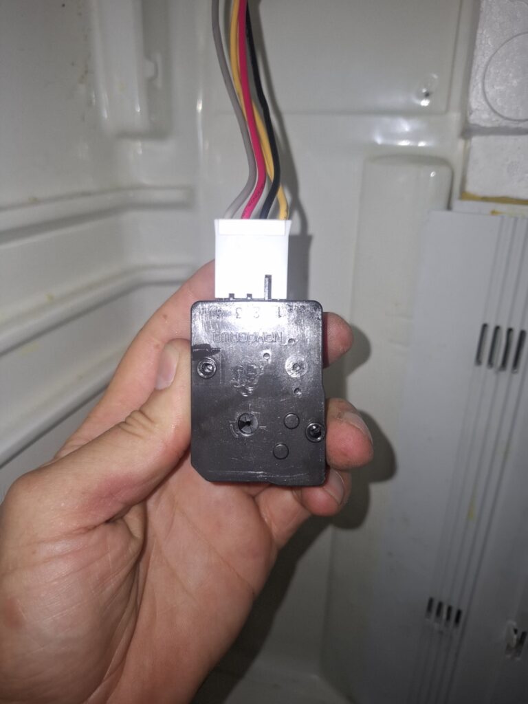 Таймер оттайки NT0704M2MC